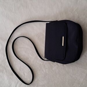 Black Nine West crossbody bag purse